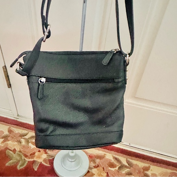 GIANI BERNINI Leather Crossbody